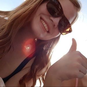 Meet your Posher, Angelina